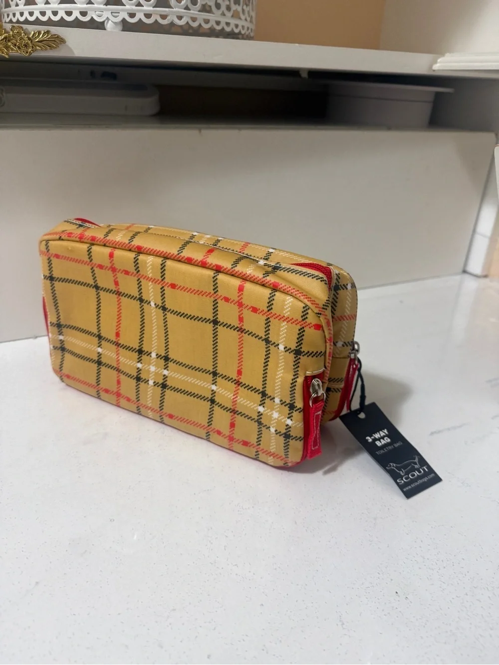 Polyester toiletry bag, SCOUT 3-Way Bag in Burrrberry plaid pattern